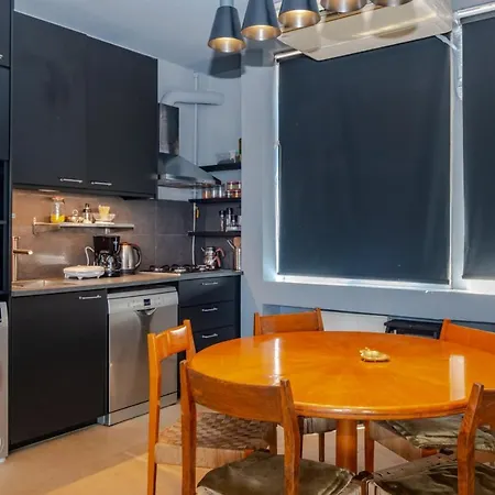Flat With Karakoy View Near Ferry Station Apartament