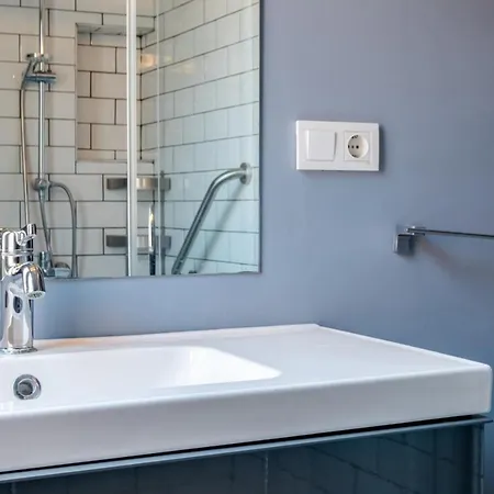 Apartament Flat With Karakoy View Near Ferry Station
